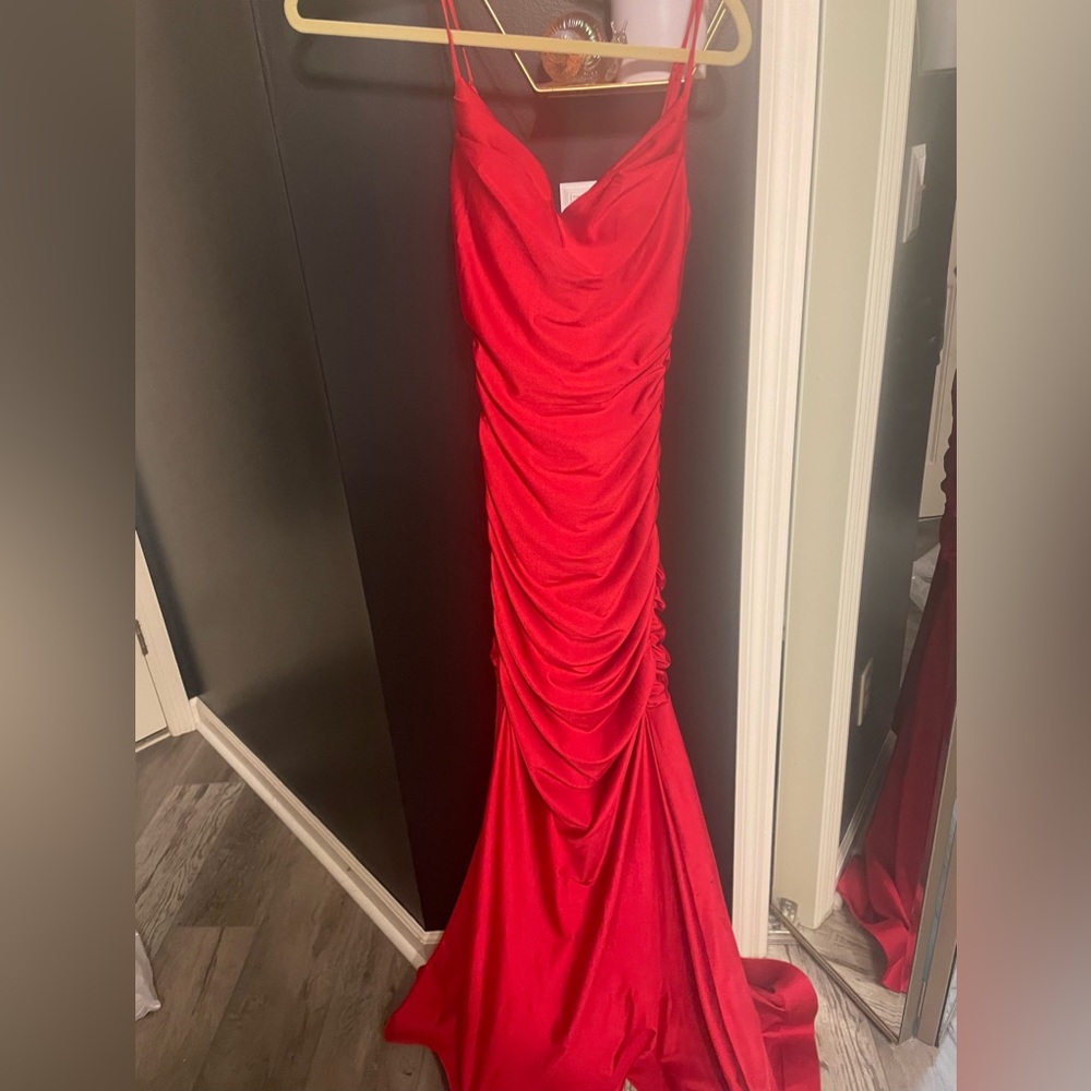 Red prom dress